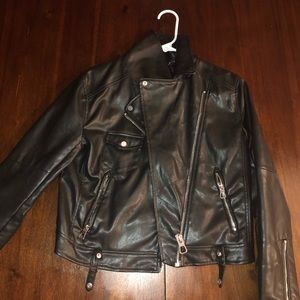 Leather jacket women’s